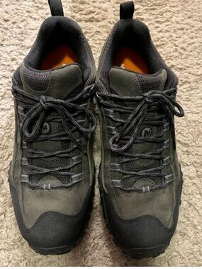 Merrell Men's Olive Green and Black Hiking Boots